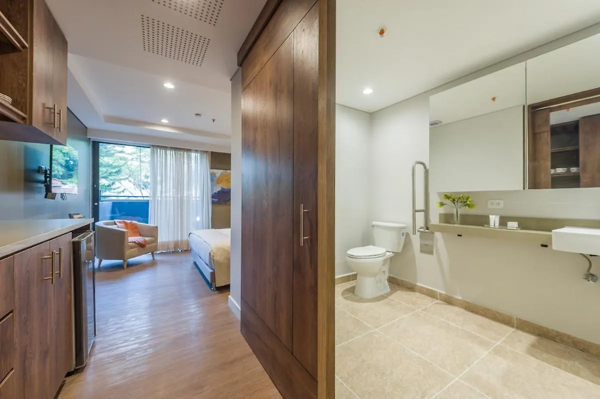 Stylish Stay With Private Views In Medellin 310 0*,